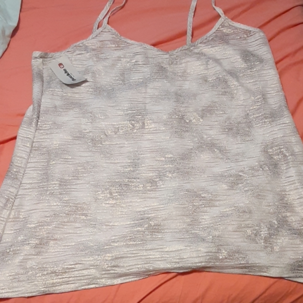 Buckle tank top